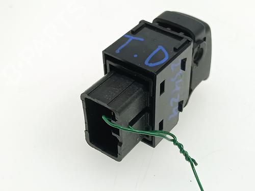Right rear window switch KIA SPORTAGE II (JE_, KM_) 2.0 i 16V | BP24627682I28