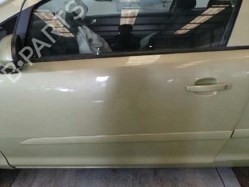 Used Left front door OPEL CORSA D (S07) 1.2 (L08, L68) (80 hp) 2531585
