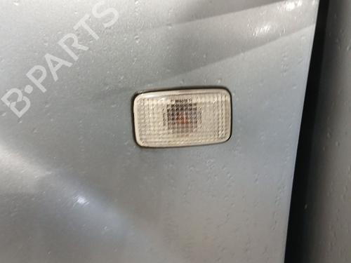 Venstre sideblink Venstre sideblink NISSAN X-TRAIL I (T30) 2.2 dCi 4x4 (136 hp) 36662607 36662607
