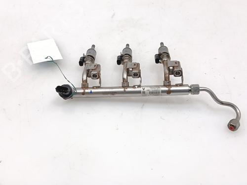 Used Injection rail Injection rail FORD TRANSIT COURIER B460 Box Body/MPV 1.0 EcoBoost (100 hp) 34137497 34137497