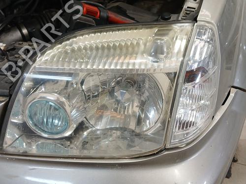 Left headlight NISSAN X-TRAIL I (T30) 2.2 dCi 4x4 260608H90A | 260608H90A