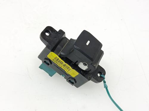 Used Left rear window switch HYUNDAI i20 ACTIVE (IB, GB) 1.0 T-GDI (101 hp) 24698931