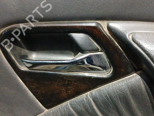 Maneta interior trasera derecha Maneta interior trasera derecha MERCEDES-BENZ M-CLASS (W163) ML 270 CDI (163.113) (163 hp) 36799052 36799052