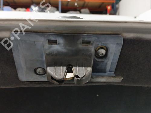 Bagklap lås Bagklap lås MERCEDES-BENZ E-CLASS (W210) E 270 CDI (210.016) (170 hp) 34186524 34186524