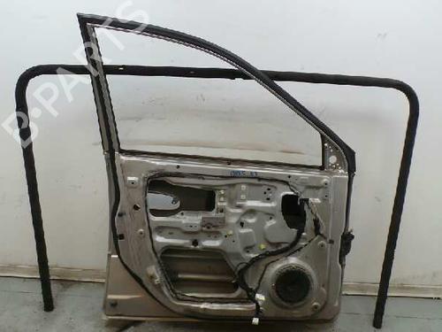 Left front door KIA CARENS II MPV (FJ) 2.0 CRDi | BP2442671C2 
