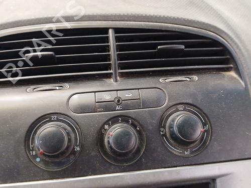 Used Climate control Climate control 39527187 39527187