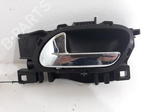 Venstre fortil invendig håndtag PEUGEOT EXPERT Platform/Chassis 2.0 HDi 130 (128 hp) 8264530