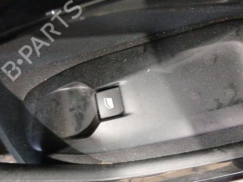 Used Right front window switch Right front window switch PEUGEOT 208 I (CA_, CC_) 1.2 VTI 82 (82 hp) 33558363 33558363