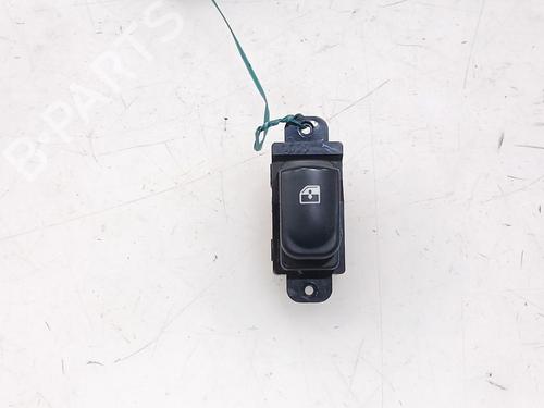 Used Right rear window switch Right rear window switch HYUNDAI i20 I (PB, PBT) 1.4 CRDi (90 hp) 33273231 33273231