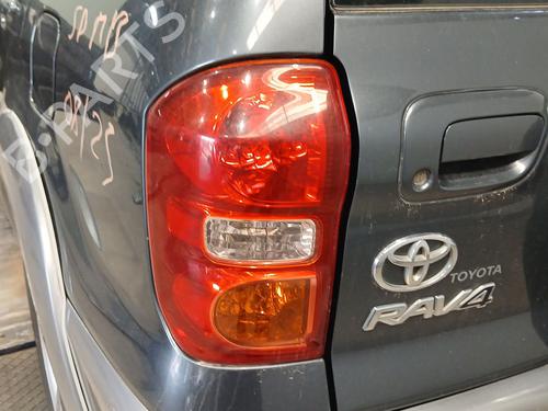 Left taillight TOYOTA RAV 4 II (_A2_) 2.0 D 4WD (CLA20_, CLA21_, CLA20R, CLA21R) | BP29854910C34