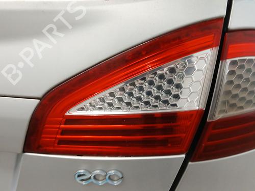 Used Right tailgate light Right tailgate light FORD MONDEO IV (BA7) 1.8 TDCi (125 hp) 33820158 33820158