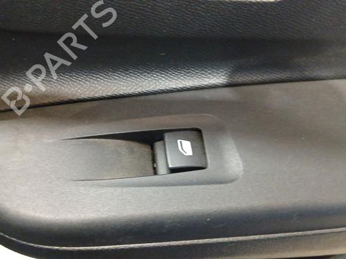 Used Right front window switch Right front window switch OPEL CORSA F (P2JO) 1.2 (68) (101 hp) 39715654 39715654