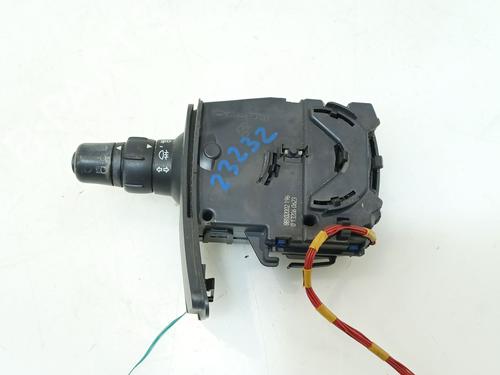 Used Headlight switch RENAULT CLIO III (BR0/1, CR0/1) 1.5 dCi (BR17, CR17) (86 hp) 29893138