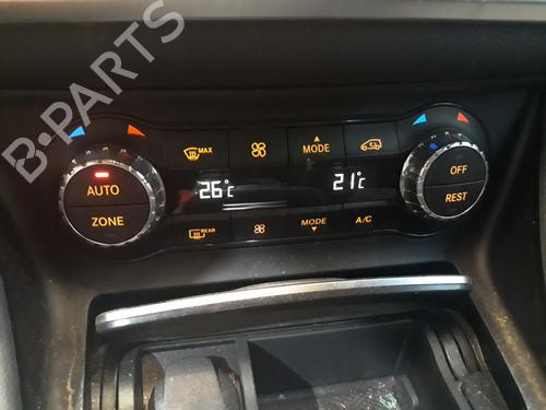 Used Climate control MERCEDES-BENZ GLA-CLASS (X156) GLA 200 CDI / d (156.908) (136 hp) 15841082