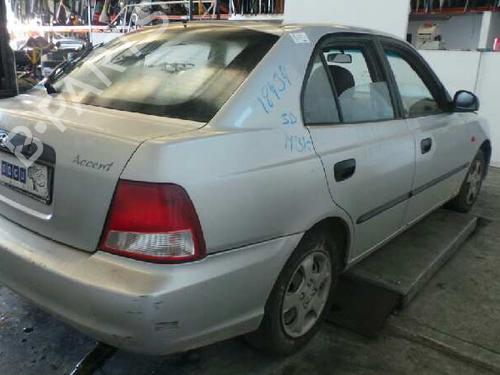 Left front window switch HYUNDAI ACCENT II (LC) 1.3 | BP1366555I27 