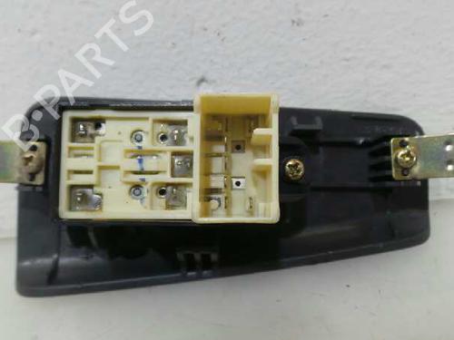 Right rear window switch KIA CERATO I Saloon (LD) 1.5 CRDi | BP4746327I28 