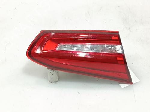 Used Left tailgate light Left tailgate light FORD FOCUS IV (HN) 1.5 EcoBlue (120 hp) 33170730 33170730