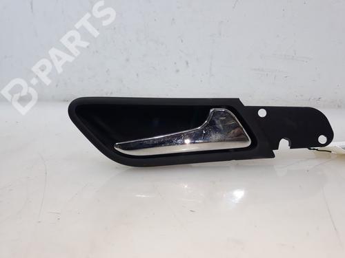 Used Rear right interior door handle Rear right interior door handle MERCEDES-BENZ B-CLASS Sports Tourer (W245) B 200 (245.233) (136 hp) 9956436 9956436