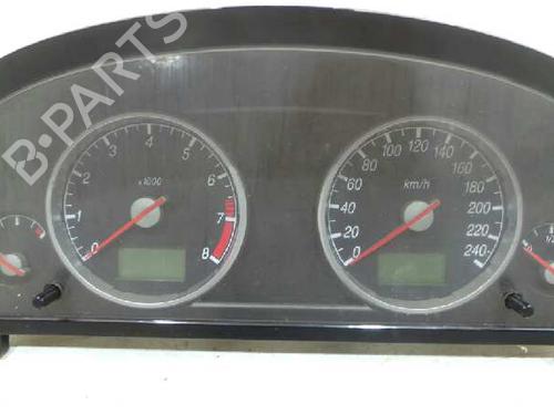 Used Instrument cluster FORD MONDEO III Turnier (BWY) 2.5 V6 24V (170 hp) 341140