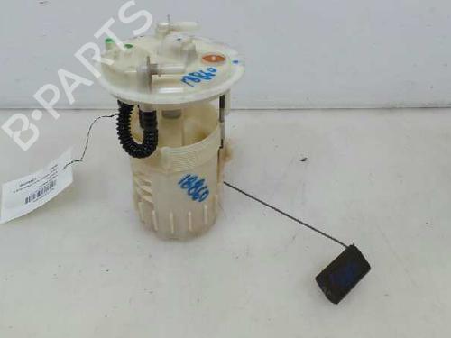 Used Fuel pump RENAULT KANGOO / GRAND KANGOO II (KW0/1_) 1.5 dCi 85 (KW0K, KW0L, KW0B) (86 hp) 3674188