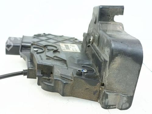 Front right lock VOLVO XC70 II (136) D5 AWD | BP31131513C97