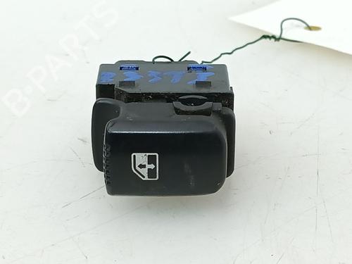 Used Right rear window switch HYUNDAI SANTA FÉ II (CM) 2.2 CRDi (139 hp) 29808019
