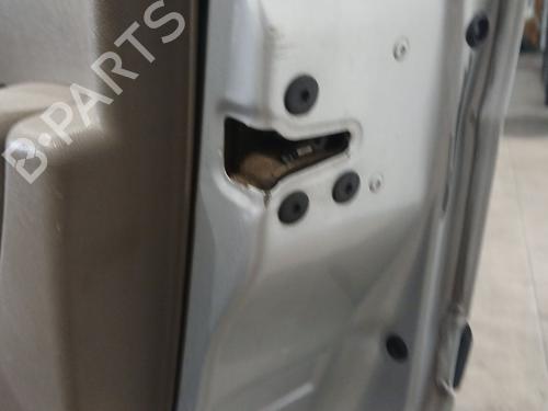 Used Front right lock RENAULT CLIO III (BR0/1, CR0/1) 1.2 16V (BR02, BR0J, BR11, CR02, CR0J, CR11) (75 hp) 31980044