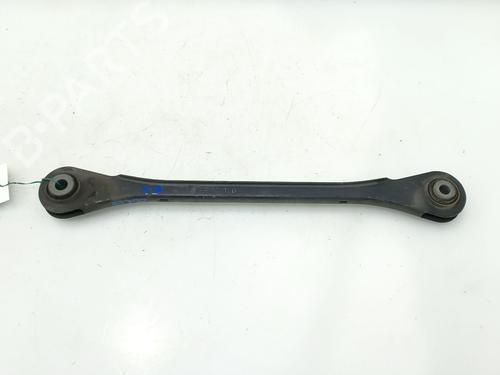 Højre bagtil bærearm VW TOUAREG (7P5, 7P6) 4.2 V8 TDI (340 hp) 31376148