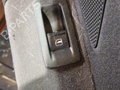 Used Right rear window switch Right rear window switch VW TOURAN (1T1, 1T2) 1.9 TDI (105 hp) 36553264 36553264