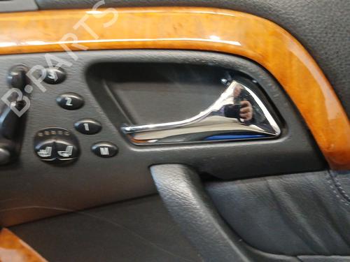 Used Front right interior door handle Front right interior door handle 37792732 37792732