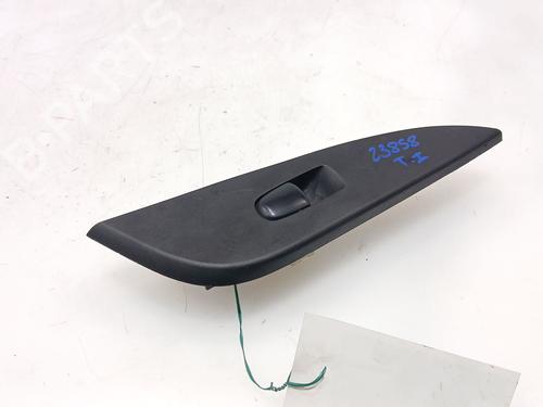 Used Left rear window switch NISSAN PULSAR Hatchback (C13) 1.2 DIG-T (115 hp) 32091067