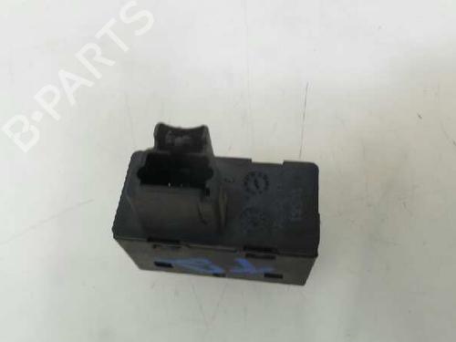 Right rear window switch PEUGEOT 407 (6D_) 2.0 (6DRFNB, 6DRFNE) | BP4392415I28 