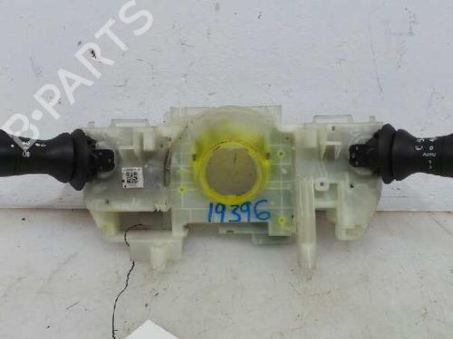 Used Switch RENAULT LAGUNA III (BT0/1) 2.0 dCi (BT01, BT08, BT09, BT0E, BT0K, BT12, BT1C, BT1D,... (150 hp) 3151940