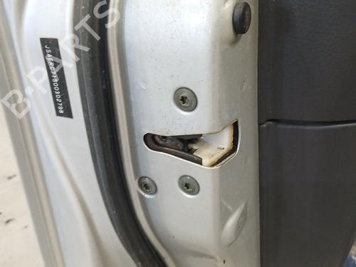 Venstre fortil lås SUZUKI LIANA Hatchback 1.4 DDiS (90 hp) 30873438