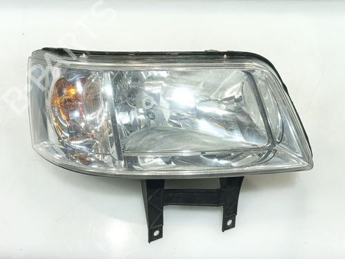 Used Right headlight VW TRANSPORTER T5 Bus (7HB, 7HJ, 7EB, 7EJ) 2.5 TDI (130 hp) 30201068