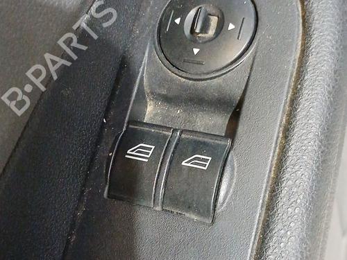 Used Left front window switch Left front window switch FORD FOCUS II (DA_, HCP, DP) 1.6 TDCi (109 hp) 36777902 36777902