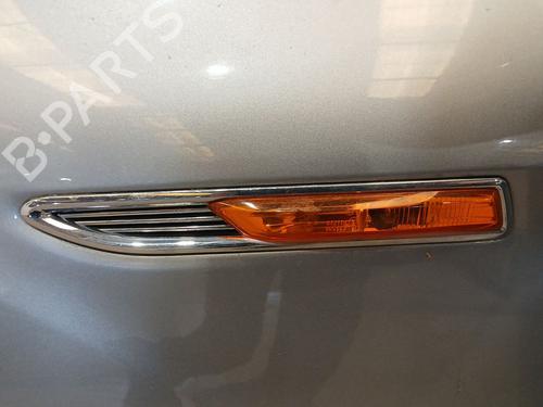 Used Left side indicator Left side indicator 38984855 38984855