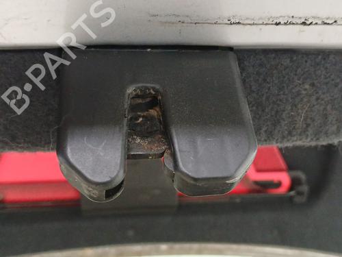 Bakluke lås AUDI A4 B5 (8D2) 1.8 T (150 hp) 30872979