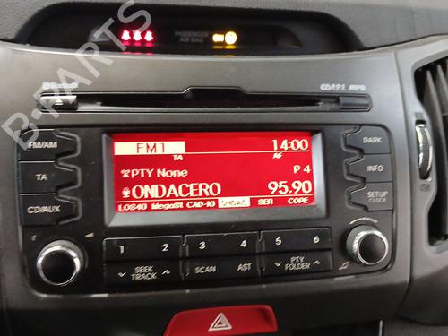 Używane Radio KIA SPORTAGE III (SL) 1.7 CRDi (116 hp) 31317181