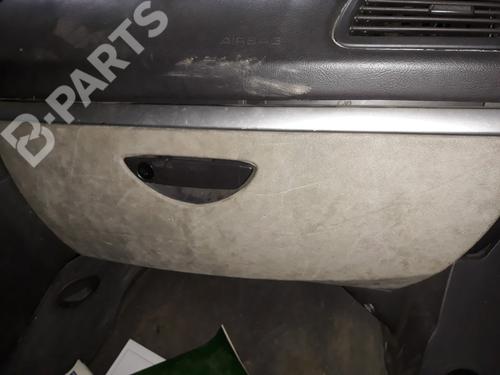 Used Glove box Glove box PEUGEOT 807 (EB_) 2.0 16V (140 hp) 8421851 8421851