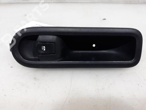 Used Right front window switch Right front window switch RENAULT TWINGO II (CN0_) 1.2 16V (CN04, CN0B) (75 hp) 6317140 6317140