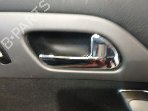 Used Front right interior door handle PEUGEOT 407 (6D_) 2.0 HDi 135 (6DRHRH, 6DRHRE, 6DRHRG, 6DRHRJ) (136 hp) 30872394