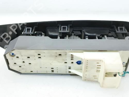 Left front window switch TOYOTA AURIS (_E15_) 1.4 D-4D (NDE150_, NDE150R) | BP30149851I27