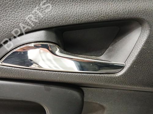 Venstre bagtil invendig håndtag OPEL INSIGNIA A Sports Tourer (G09) 2.0 CDTI (35) (160 hp) 27806866