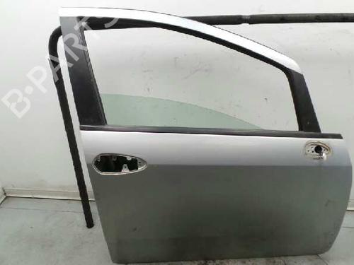 Used Right front door FIAT GRANDE PUNTO (199_) 1.3 D Multijet (75 hp) 1745133