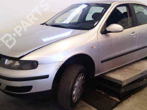 SEAT LEON (1M1)  1.9 TDI  7317