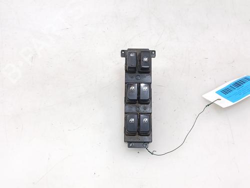 Used Left front window switch Left front window switch HYUNDAI SANTA FÉ II (CM) 2.2 CRDi GLS 4x4 (150 hp) 33704342 33704342