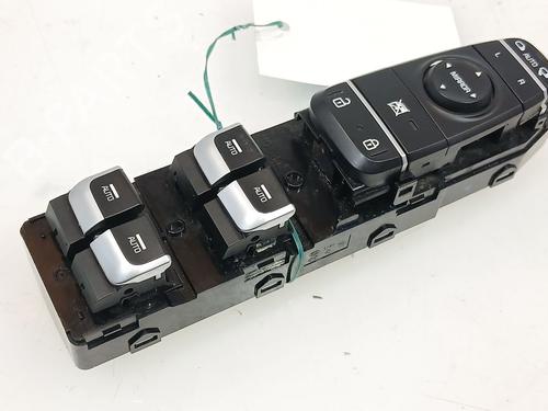 BP33958786I27 main image