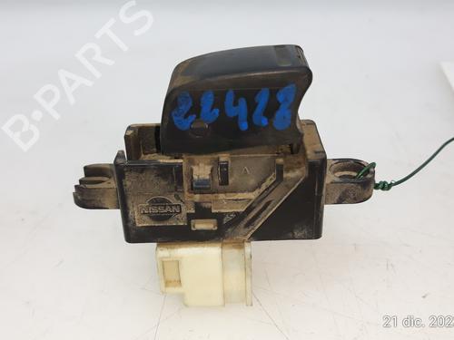 Right rear window switch NISSAN X-TRAIL I (T30)  | BP16305852I28 