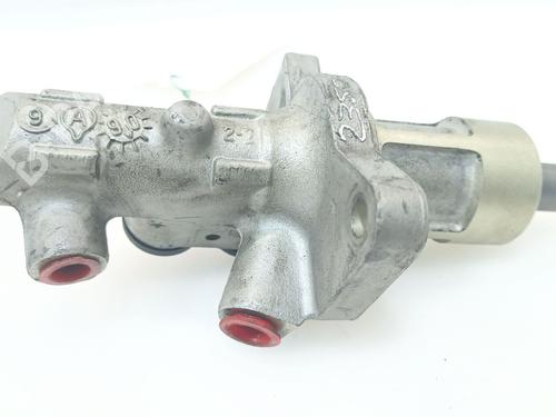 Brake master cylinder BMW 3 (E90) 320 d | BP26682840M77 